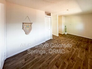 2119 Preuss Rd in Colorado Springs, CO - Building Photo - Building Photo