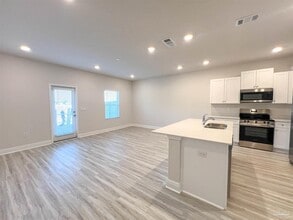 3997 Pendragon Cir in Milton, FL - Building Photo - Building Photo