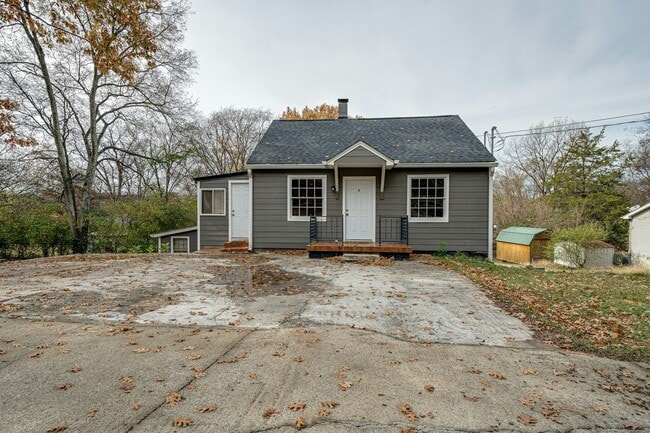 property at 632 Center St