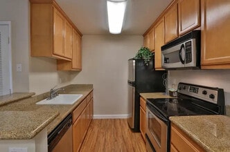 2669 Somerset Park Cir in San Jose, CA - Building Photo - Building Photo