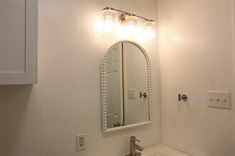 10 Jenkins St in Houston, TX - Building Photo - Building Photo