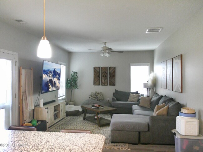 61 Chestnut St in Beaufort, SC - Building Photo - Building Photo
