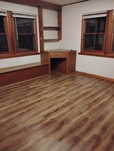 321 E Wylie St in Bloomington, IN - Foto de edificio - Building Photo