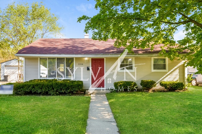 7350 Westchester Dr in Lawrence, IN - Building Photo - Building Photo