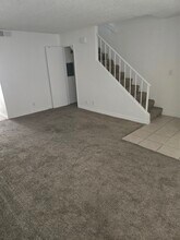 2701 Kline Cir, Unit 3 in Las Vegas, NV - Building Photo - Building Photo