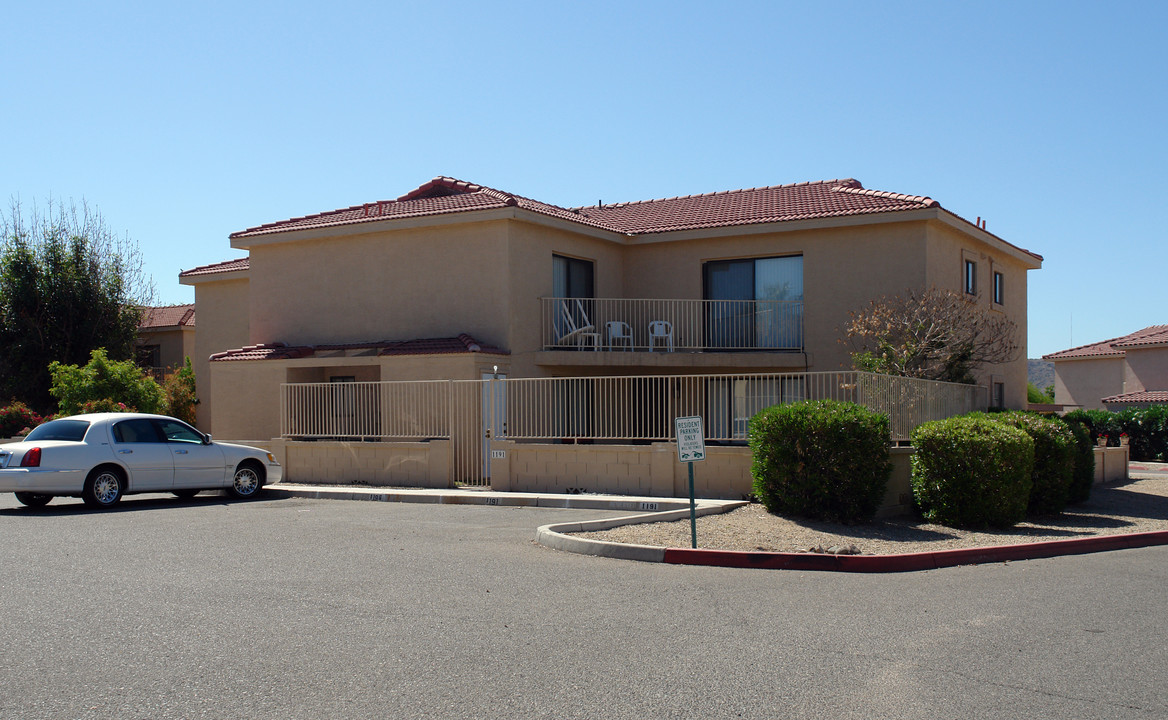 Por Of Turf Village in Phoenix, AZ - Building Photo