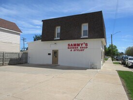 1405 Lathrop Ave, Unit Lower rear in Racine, WI - Building Photo