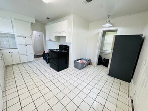 2127 71st Ave in Baton Rouge, LA - Building Photo - Building Photo