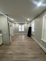 406 Cahill St, Unit 1 in Providence, RI - Building Photo