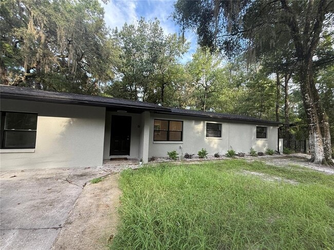 property at 3901 SE 13th Terrace