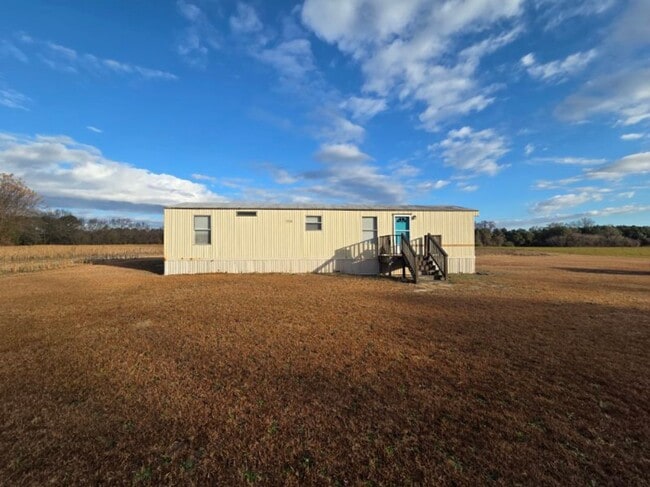 property at 614 Oakland Church Rd