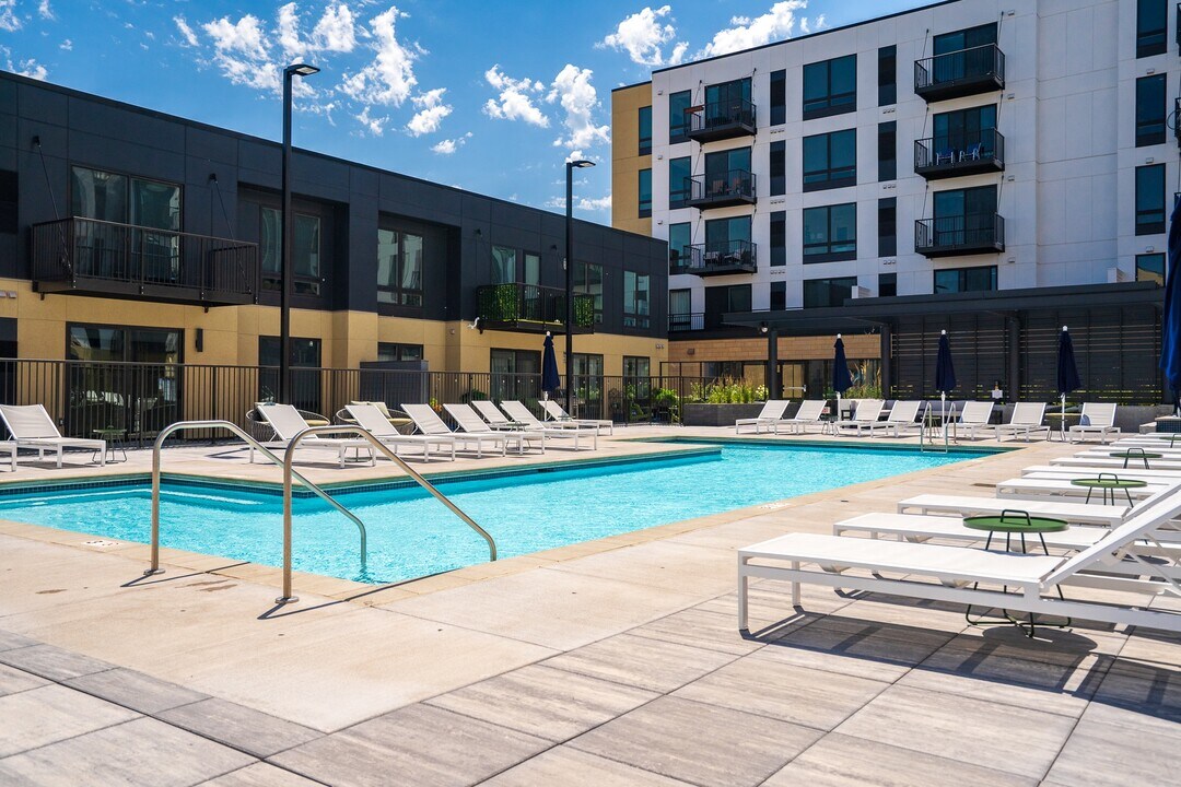 Aspire at CityPlace in Woodbury, MN - Foto de edificio