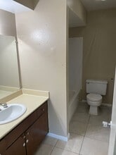 5948 E 33rd Ct in Tulsa, OK - Building Photo - Building Photo