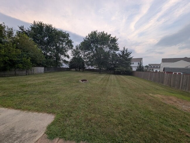 53 Brenton Dr in Ashville, OH - Building Photo - Building Photo