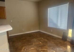 19808 N 49th Dr in Glendale, AZ - Building Photo - Building Photo