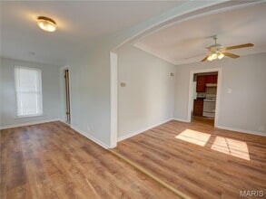 209 W Arlee Ave in St. Louis, MO - Building Photo - Building Photo