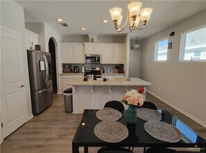 11 N Soñador Dr in Edinburg, TX - Building Photo - Building Photo