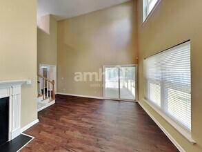 10604 Secret Garden Ln in Charlotte, NC - Building Photo - Building Photo