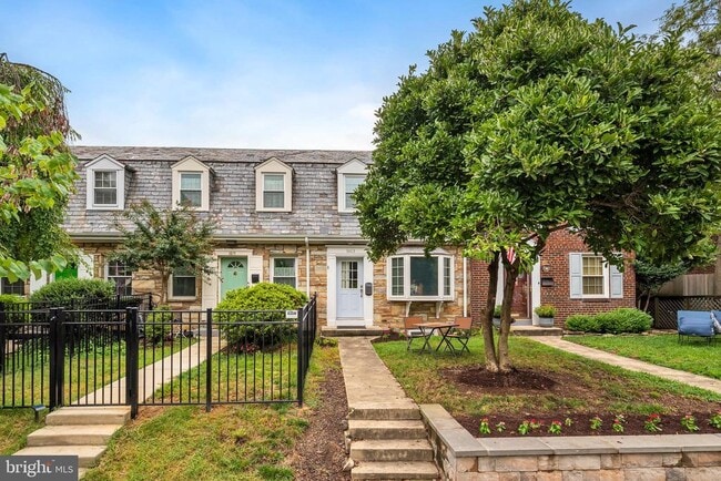 property at 1813 Leslie Ave