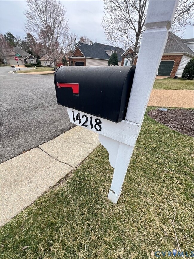 14218 Clayborne Ct in Midlothian, VA - Building Photo - Building Photo