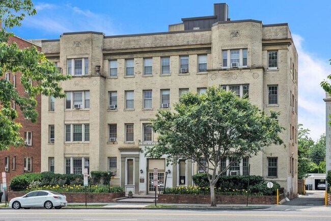 property at 3010 Wisconsin Ave