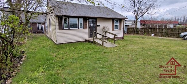 property at 25 N Franklin Ave