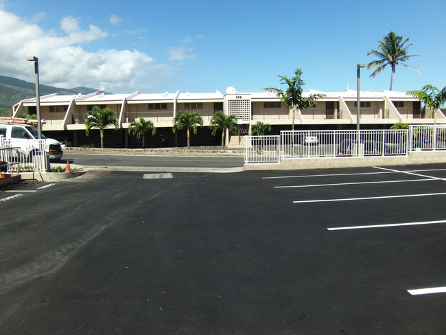 Pio Ocean View Apartments in Wailuku, HI - Building Photo - Building Photo