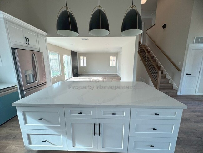 1641 Promontory Ridge Way in Vista, CA - Foto de edificio - Building Photo