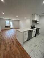 10 Franklin Blvd in Long Beach, NY - Building Photo
