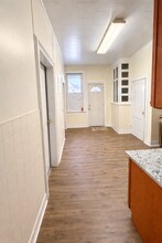 166 5th Ave, Unit 1 in Troy, NY - Building Photo - Building Photo