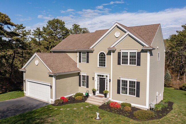 86 Pioneer Trail in Plymouth, MA - Building Photo - Building Photo