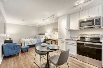 136 River Walk in Douglasville, GA - Building Photo - Building Photo