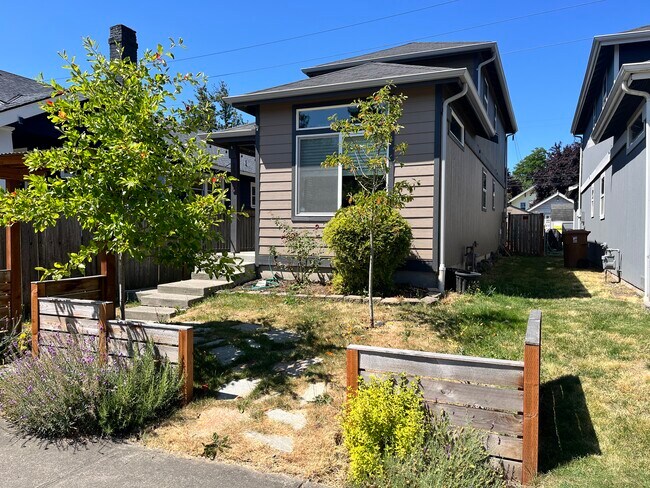 property at 1732 S Cushman Ave