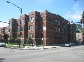 5007-5011 W Augusta Blvd Apartments