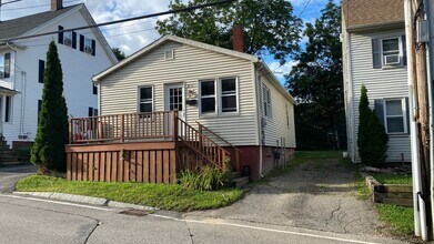 95-97 Henry Law Avenue in Dover, NH - Building Photo - Interior Photo