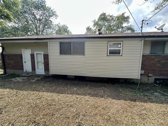 9938 Cambria Dr in St. Louis, MO - Building Photo - Building Photo