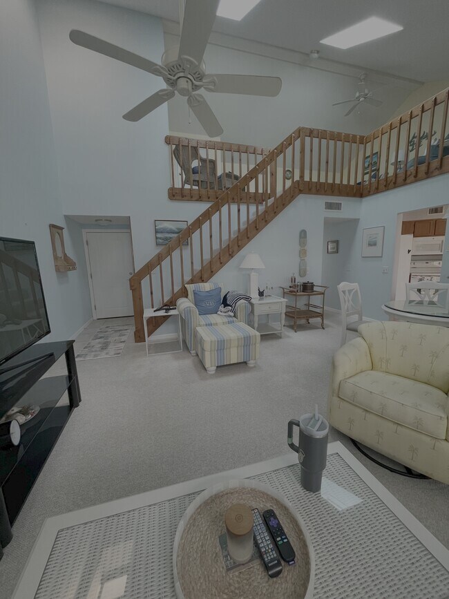 1924 Westminster Cir in Vero Beach, FL - Building Photo - Building Photo