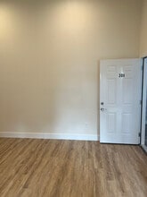 509 Courtyard Ln in Amelia, OH - Foto de edificio - Building Photo