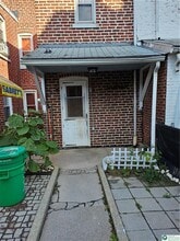 734 N Meadow St in Allentown, PA - Building Photo - Building Photo