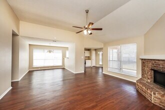 1509 Finley St in Cedar Hill, TX - Building Photo - Building Photo