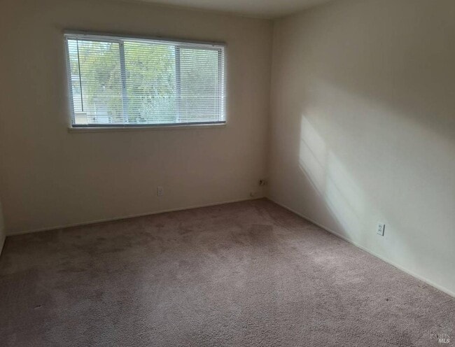 1308 Kaehler St in Novato, CA - Building Photo - Building Photo