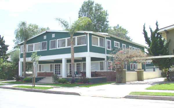 349 Molino Ave in Long Beach, CA - Building Photo - Building Photo