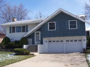 525 Slingerland Dr in Schaumburg, IL - Building Photo - Building Photo