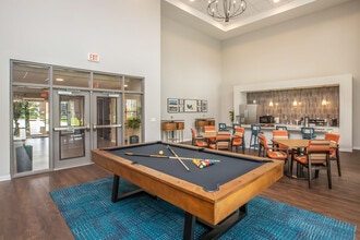 Park Landing in Woodbridge, VA - Foto de edificio - Building Photo