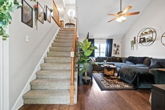 1487 Mckinley Ct in Clarksville, TN - Building Photo - Building Photo