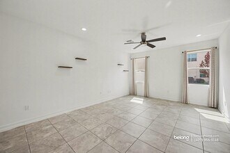 1455 Isabella Dr, Unit 103 in Melbourne, FL - Foto de edificio - Building Photo