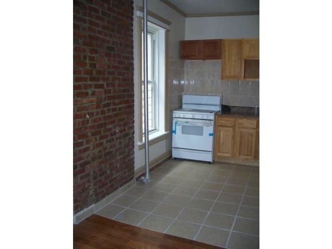 312 68th St in Brooklyn, NY - Foto de edificio - Interior Photo