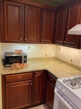 1943 US-22, Unit 2 in Scotch Plains, NJ - Foto de edificio - Building Photo