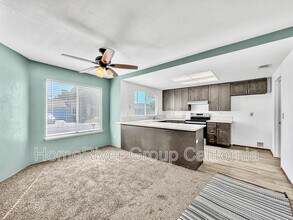 2868 Candido Dr in Sacramento, CA - Building Photo - Building Photo