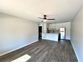 6370 Rancho Mission Rd-Unit -UNIT 908 in San Diego, CA - Foto de edificio - Building Photo